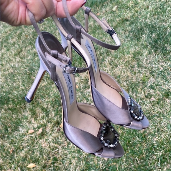 Jimmy Choo Satin Gemstone Open Toe Heels Pewter Champagne size 10, heel 4 1/2 - Picture 11 of 16
